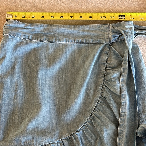 NWOT GAP Mini Wrap Skirt w/Pockets, Medium Indigo, Tencel & Cotton, size XS. - Picture 12 of 13